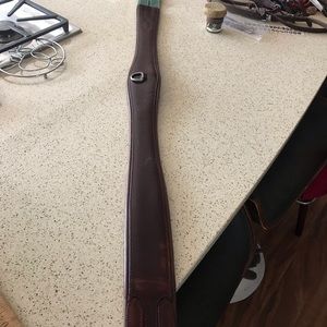 HDR Henri Rivel shaped padded girth